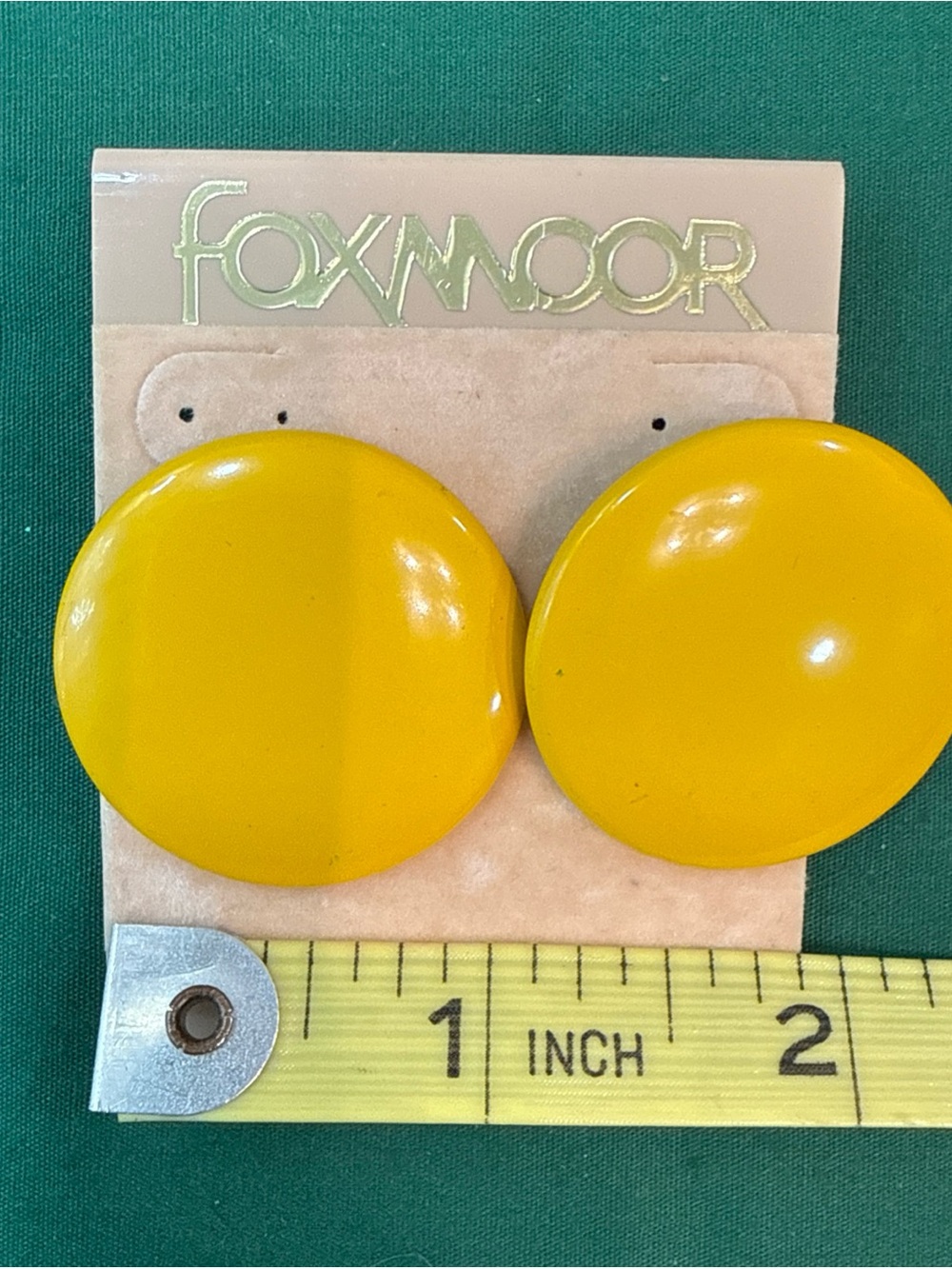 Vintage 80’s Foxmoor  Yellow Earrings Collectible Jewelry  Round #13A - Picture 3 of 3